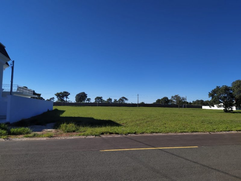 Terreno à venda Núcleo Industrial com 1000m² e  quartos por R$ 350.000 - 75903333-whatsapp-image-2020-04-20-at-14.jpeg
