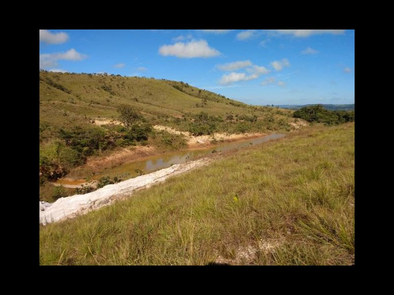 Terreno à venda Ceilândia Norte (Ceilândia) com 220m² e  quartos por R$ 200.000 - 1180315427-9f1ead89-a92b-4eaf-a1d9-fc48a30d8824.jpg
