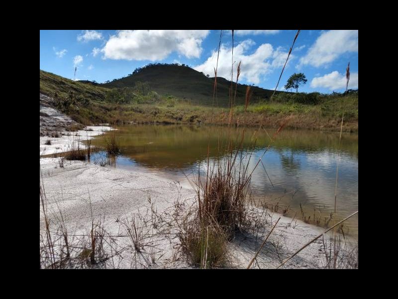 Terreno à venda Ceilândia Norte (Ceilândia) com 220m² e  quartos por R$ 200.000 - 575263839-2a2b7999-4c63-4661-a005-b8dc0d22256a.jpg