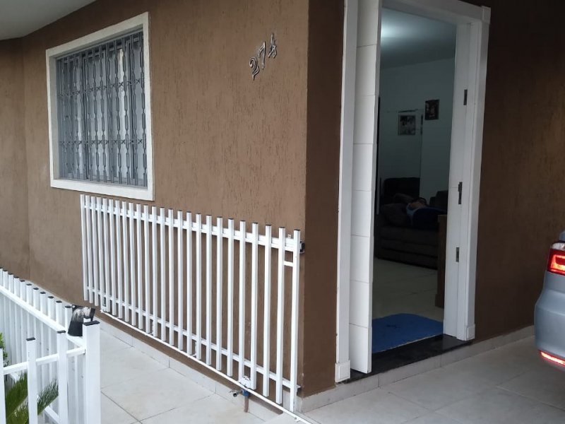 Casa à venda Gralha Azul com 180m² e 3 quartos por R$ 750.000 - 183911948-inbound678295932744940258.jpg