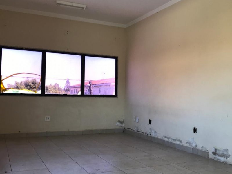 Comercial para alugar Vila Melo com 400m² e  quartos por R$ 5.000 - 1638965760-c6515bf8-722f-486c-8855-83fbf0801915.jpeg