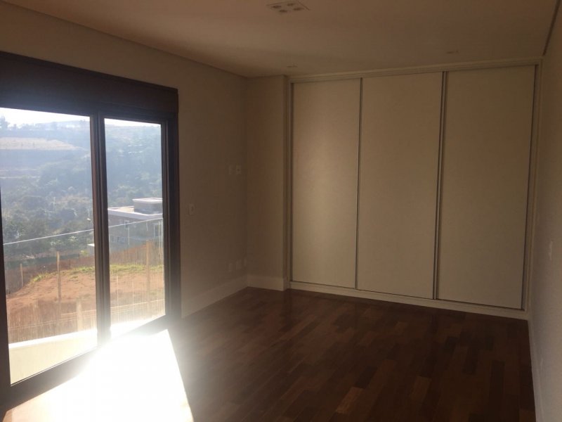 Casa de condomínio à venda Residencial Onze (Alphaville) com 505m² e 5 quartos por R$ 2.550.000 - 1522640313-7f73e114-059e-4a44-a299-ace2a971a5fd.jpeg