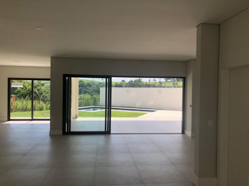 Casa de condomínio à venda Residencial Onze (Alphaville) com 505m² e 5 quartos por R$ 2.550.000 - 1698384806-3dc8d2ea-cec0-497a-b9f9-0f480c6c8696.jpeg