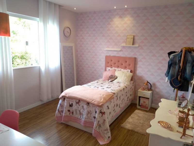 Casa de condomínio à venda Tijuca com 171m² e 3 quartos por R$ 790.000 - 1043663243-38a23abc-7c4d-49f3-913a-608df96ab1c5.jpeg