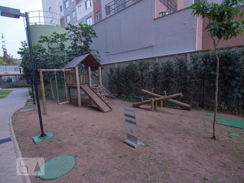 Apartamento à venda Barra Funda com 34m² e 1 quarto por R$ 300.000 - playground.jpg