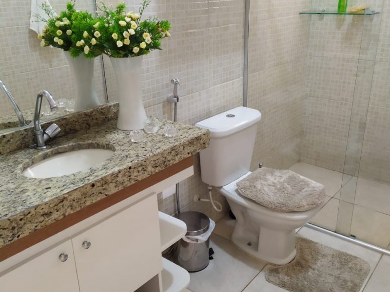 Casa à venda Céu Azul com 224m² e 4 quartos por R$ 530.000 - 693789524-img-20200421-wa0145.jpg