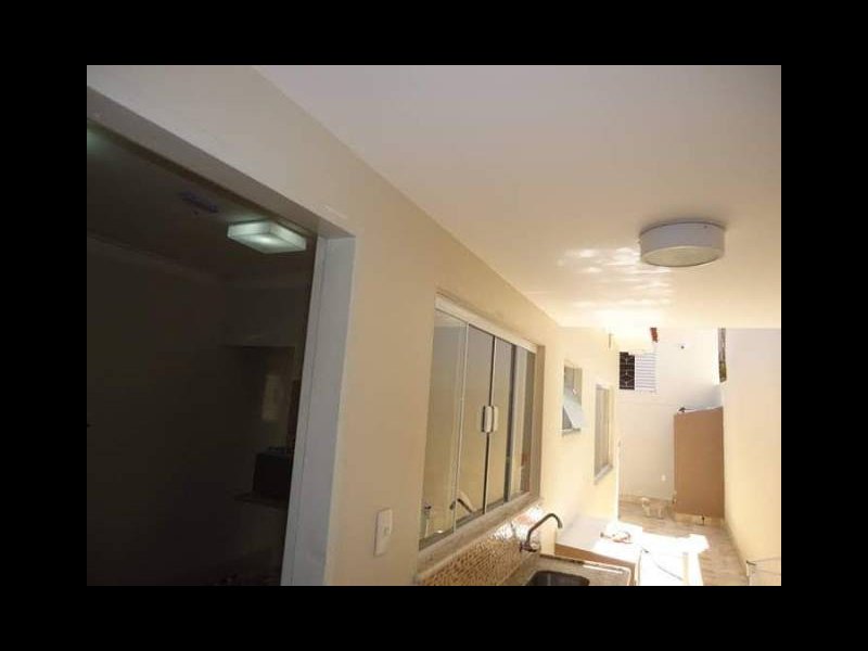 Casa à venda Jardim Beatriz com 112m² e 2 quartos por R$ 350.000 - 611343122-inbound3645294020004463931.jpg