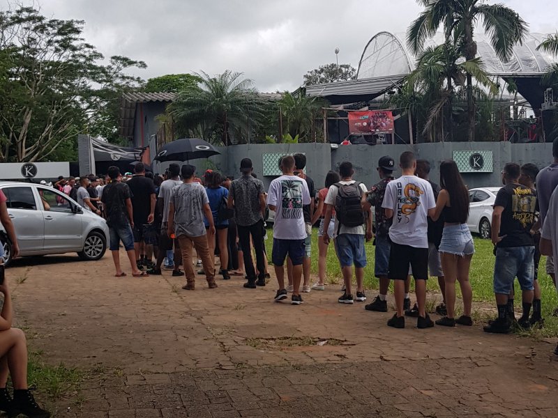 Comercial à venda Estância Jockey Clube com 1800m² e  quartos por R$ 3.000.000 - 386103084-20191222-134647.jpg