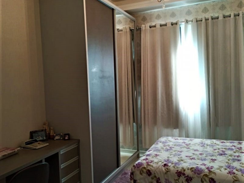 imóvel com 135m² - Meia Praia - Itapema