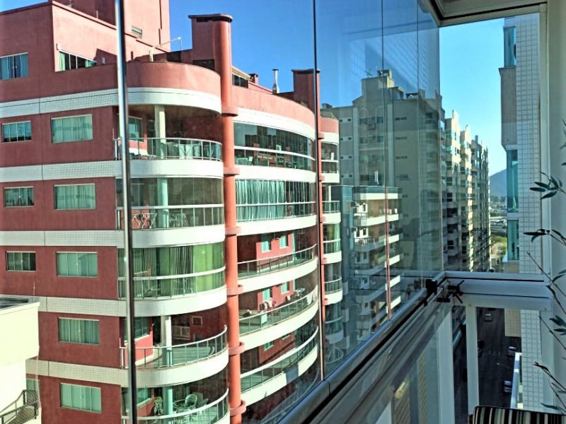 imóvel com 135m² - Meia Praia - Itapema