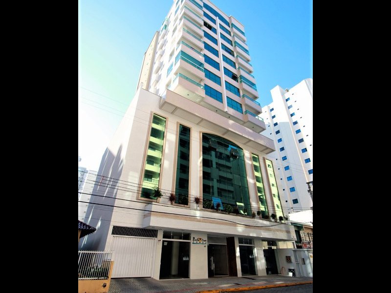 imóvel com 135m² - Meia Praia - Itapema