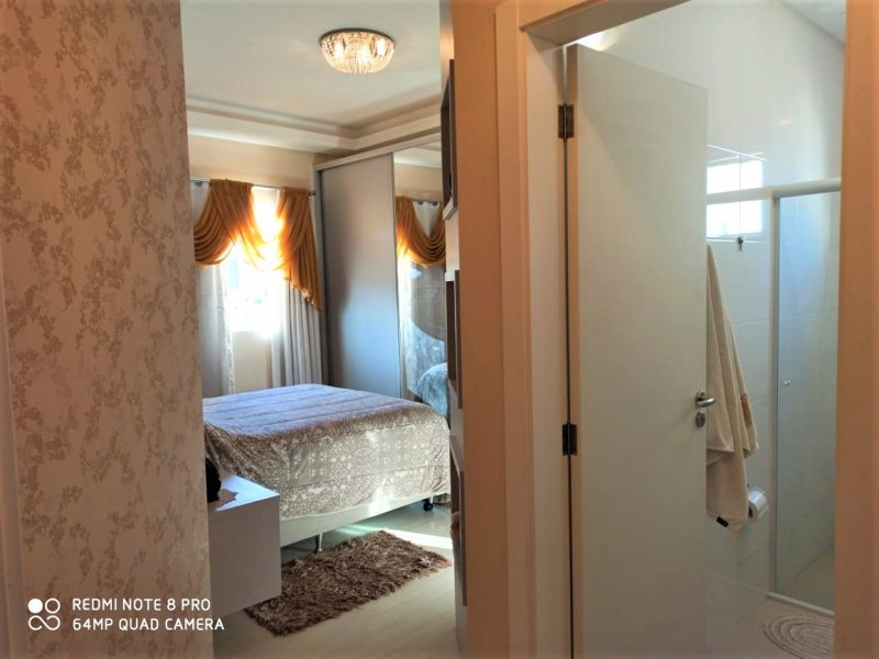 imóvel com 135m² - Meia Praia - Itapema