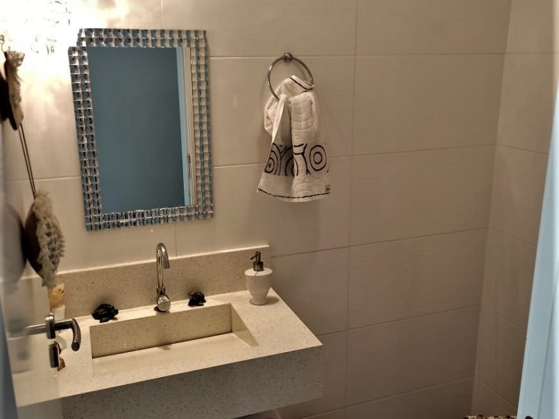 imóvel com 135m² - Meia Praia - Itapema