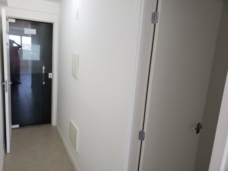 Comercial à venda Centro com 28m² e  quartos por R$ 194.000 - 1990473556-20200407-105839.jpg