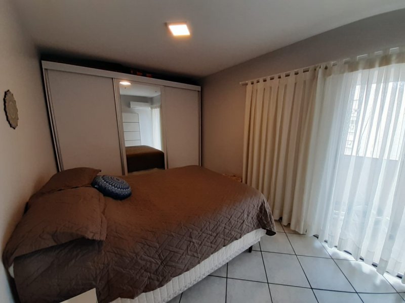 imóvel com 66m² - Centro - Florianópolis