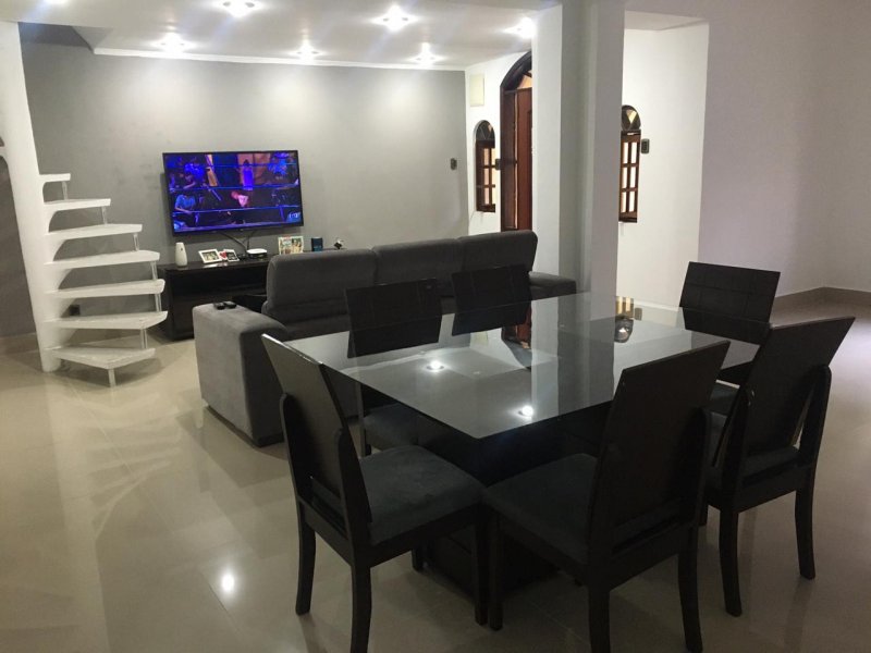Casa à venda Jardim Monte Carmelo com 275m² e 3 quartos por R$ 700.000 - 1320169403-whatsapp-image-2020-04-09-at-17.jpeg
