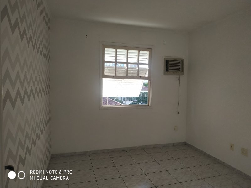 Apartamento à venda Ponta da Praia com 90m² e 2 quartos por R$ 370.000 - 265402432-img-20200425-155621.jpg
