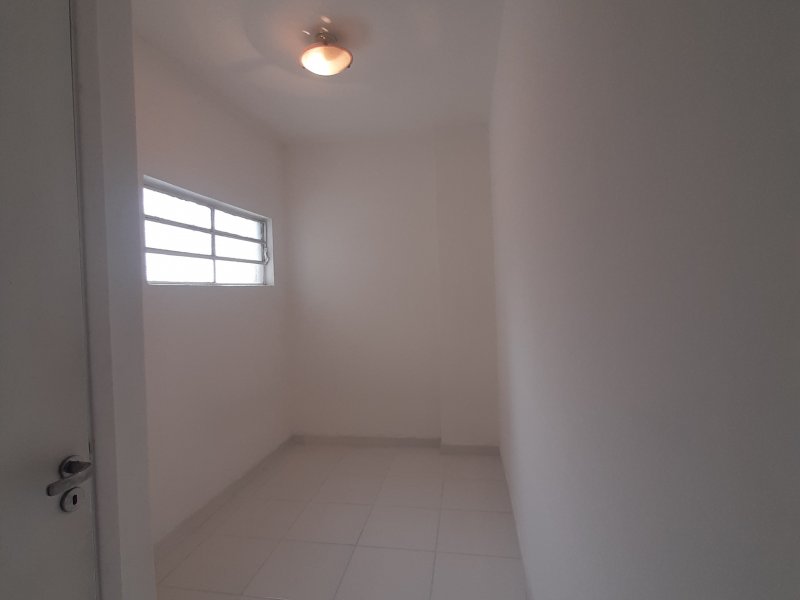 Apartamento à venda Jardim Paulista com 200m² e 4 quartos por R$ 1.600.000 - 1090259362-quarto-empregada-3.jpg