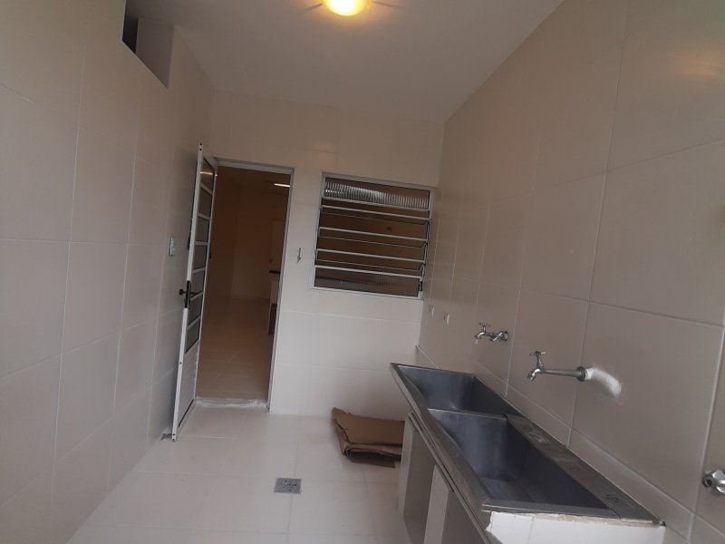 Apartamento à venda Jardim Paulista com 200m² e 4 quartos por R$ 1.600.000 - 1093864384-area-servico-3.jpg