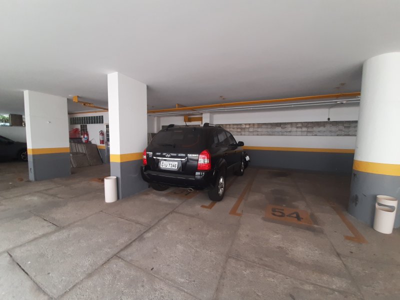 Apartamento à venda Jardim Paulista com 200m² e 4 quartos por R$ 1.600.000 - 1306838969-garagem-apto31-demarcada.jpg