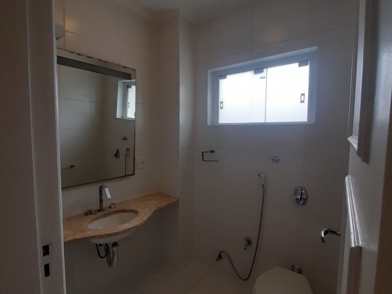 Apartamento à venda Jardim Paulista com 200m² e 4 quartos por R$ 1.600.000 - 1513244705-banheiro-2.jpg
