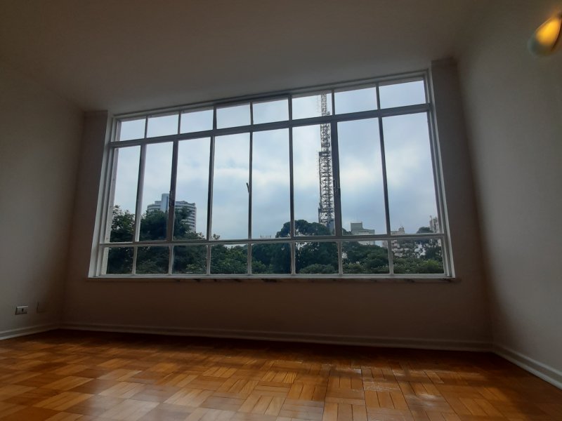 Apartamento à venda Jardim Paulista com 200m² e 4 quartos por R$ 1.600.000 - 2138279854-janela-sala-principal.jpg