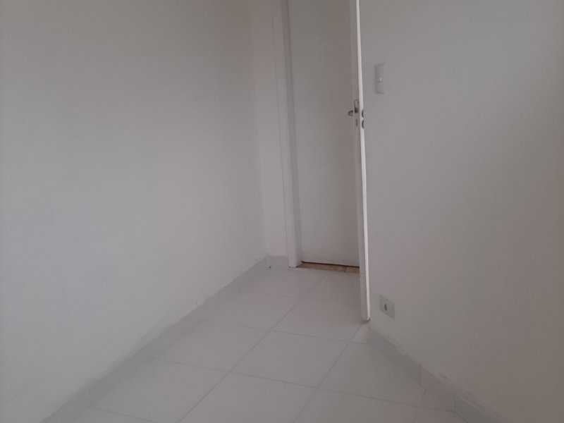 Apartamento à venda Jardim Paulista com 200m² e 4 quartos por R$ 1.600.000 - 86901262-quarto-empregada-2.jpg