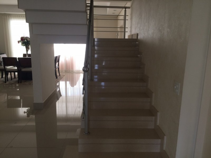 imóvel com 390m² - Jardim Res. Santa Clara - Indaiatuba