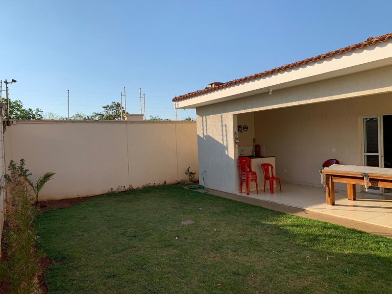 Casa de condomínio à venda Jardim Dom Pedro I com 133m² e 3 quartos por R$ 400.000 - 1799385223-cbb12bbd-387b-477b-890c-27077b4f90e4.jpeg