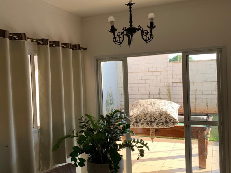 Casa de condomínio à venda Jardim Dom Pedro I com 133m² e 3 quartos por R$ 400.000 - 827369487-a666ee07-9a81-424e-94b2-73bffb7b7f9e.jpeg