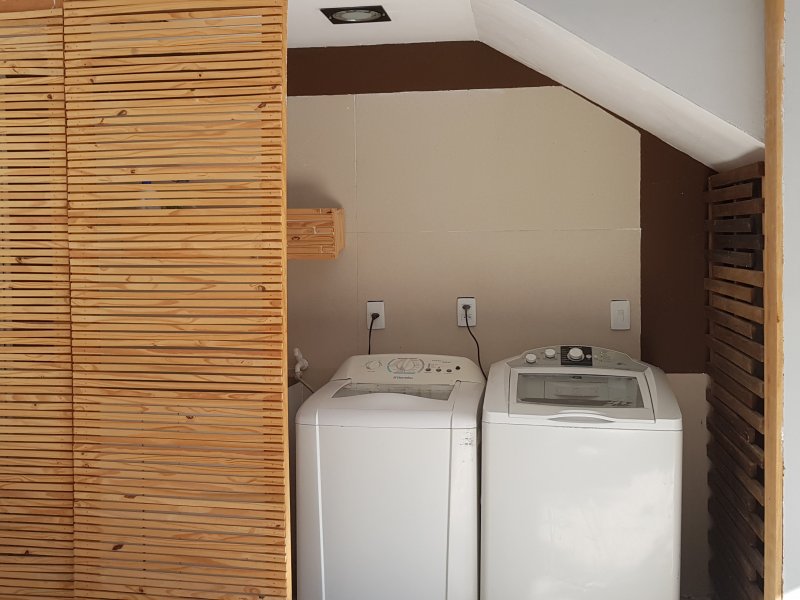 Casa à venda Jardim Universo com 300m² e 4 quartos por R$ 600.000 - 645460596-26.jpg