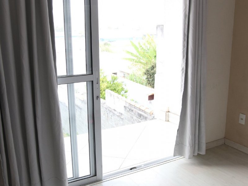 Casa à venda Vila Suissa com 300m² e 4 quartos por R$ 950.000 - 2124125044-887645ac-bb3b-4986-a26e-aea3bc437046.jpeg