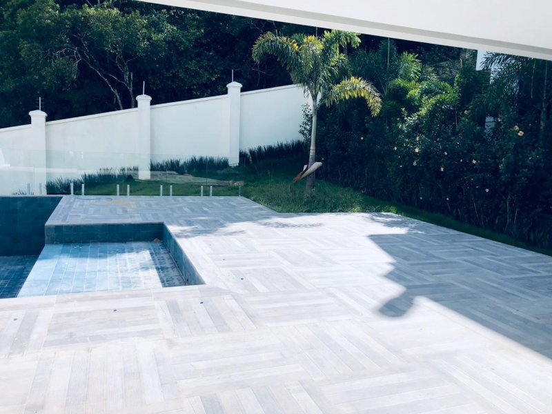 imóvel com 440m² - Santa Clara - Itajaí