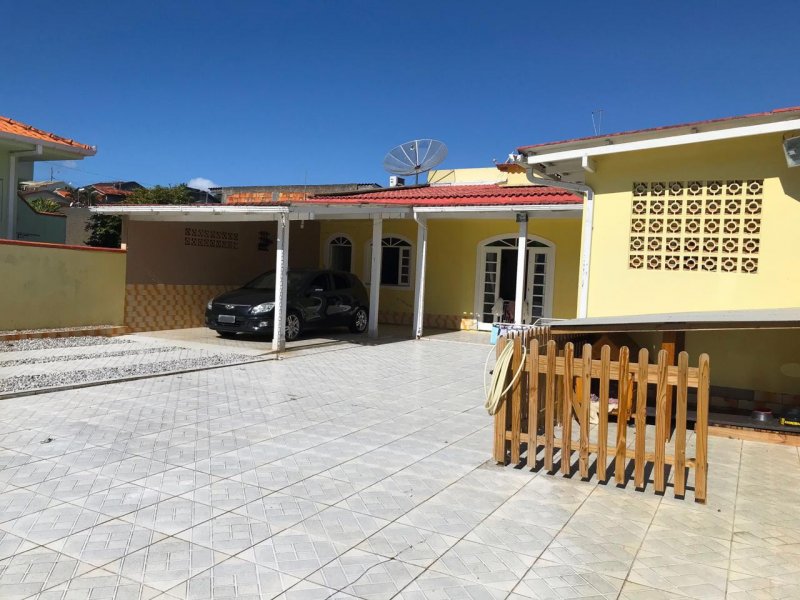 imóvel com 136m² - Jardim Janaina - Biguacu