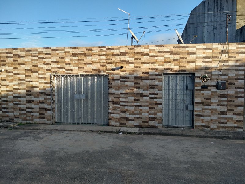Casa à venda Bom Jardim com 432m² e 3 quartos por R$ 110.000 - 714021959-img-20200502-164433584-hdr.jpg