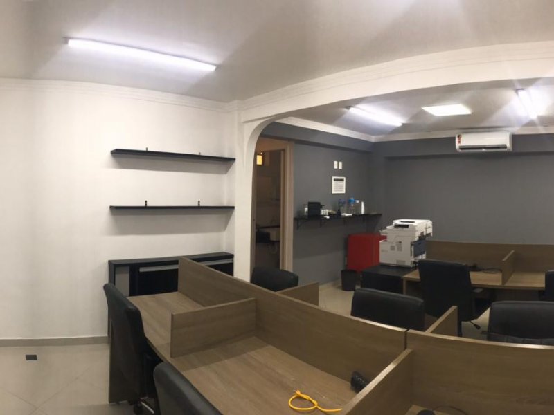 Comercial à venda Fundação com 80m² e  quartos por R$ 300 - 1056488314-foto6.jpg