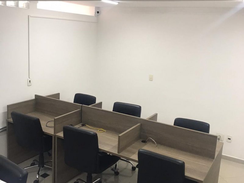 Comercial à venda Fundação com 80m² e  quartos por R$ 300 - 1149077203-foto1.jpg