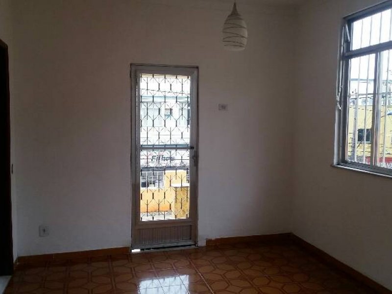 Casa à venda Gradim com 130m² e 2 quartos por R$ 250.000 - 2032158384-3ef9f23c-63e3-4d0e-adba-bc11982aa3bb.jpg