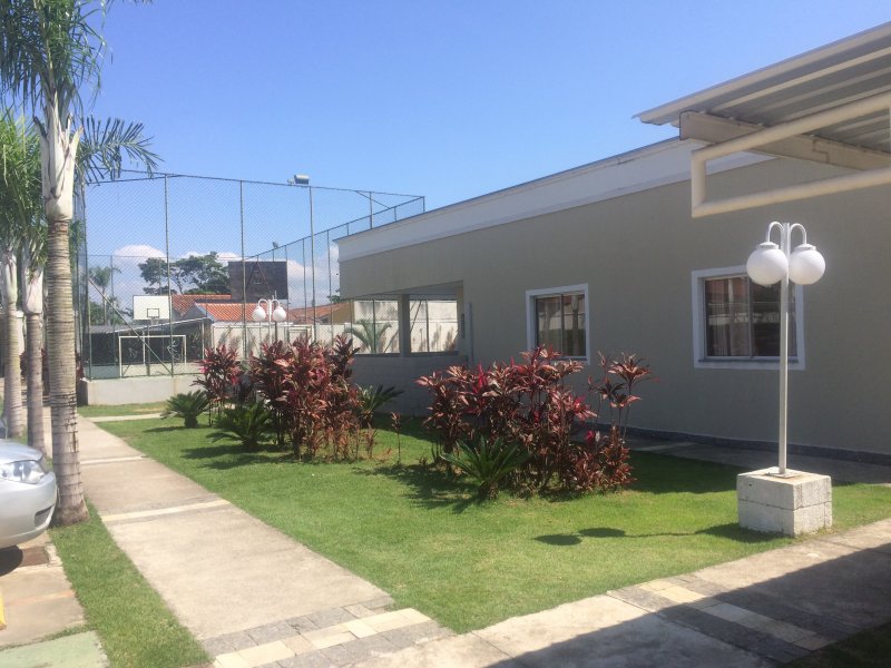 Apartamento à venda Esplanada Independência com 56m² e 2 quartos por R$ 137.000 - 1009435639-salao-de-festas.JPG