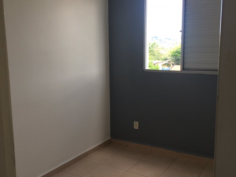 Apartamento à venda Esplanada Independência com 56m² e 2 quartos por R$ 137.000 - 1125130939-dormitorio.JPG