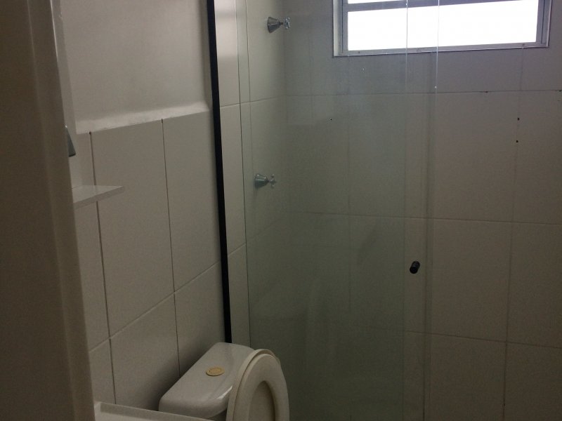 Apartamento à venda Esplanada Independência com 56m² e 2 quartos por R$ 137.000 - 968345525-banheiro.JPG