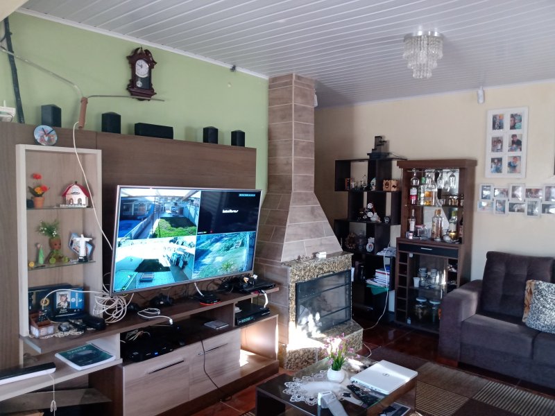 Casa à venda Laranjal com 550m² e 3 quartos por R$ 350.000 - 1072433912-img-20200430-162228148.jpg