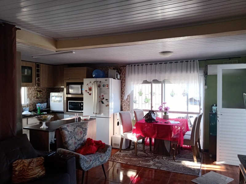 Casa à venda Laranjal com 550m² e 3 quartos por R$ 350.000 - 483909188-img-20200430-162217248.jpg