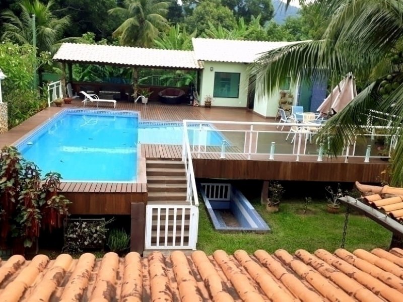 Chácara à venda Santa Candida com 650m² e 6 quartos por R$ 3.000.000 - 1915325886-piscina.jpg