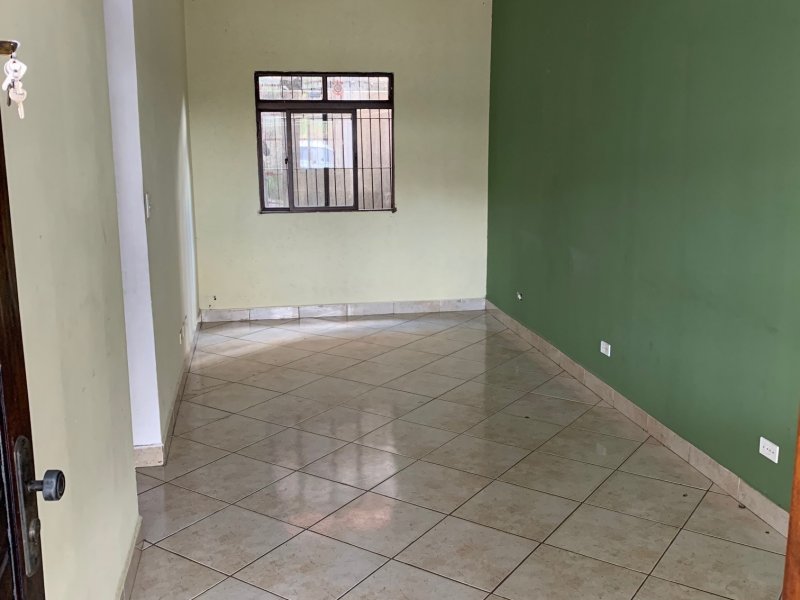 Casa para alugar Vila Santa Teresinha com 75m² e 2 quartos por R$ 240.000 - 160160023-img-1846.jpg
