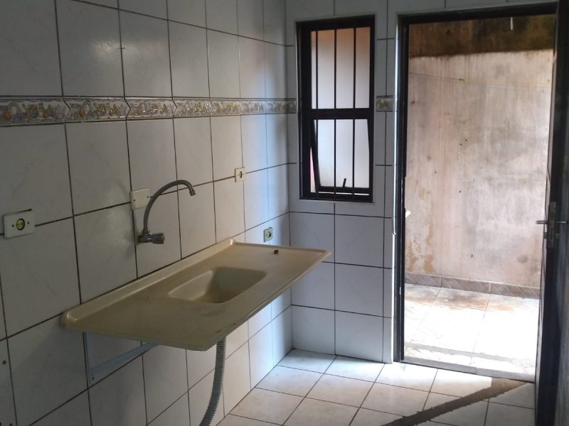 Casa para alugar Vila Santa Teresinha com 75m² e 2 quartos por R$ 240.000 - 807821177-photo-2020-03-26-14-14-422.jpg