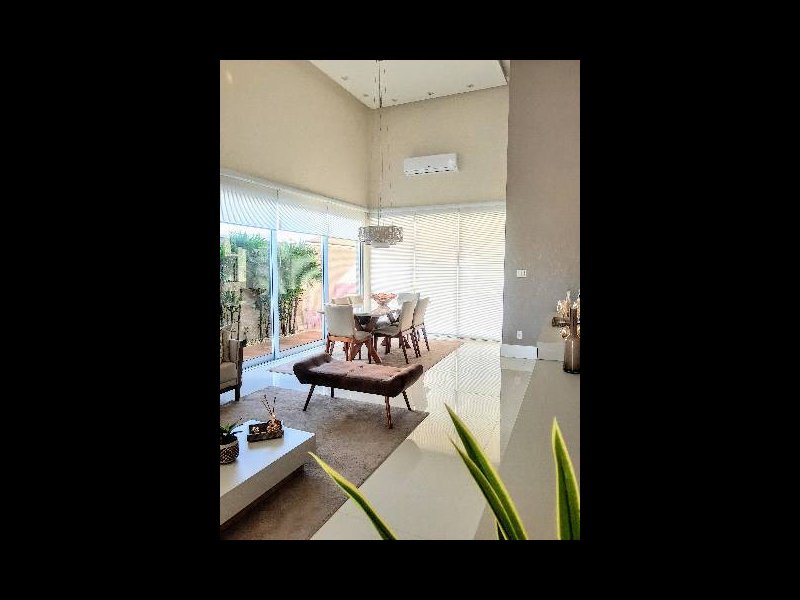 Casa de condomínio à venda Estiva com 195m² e 3 quartos por R$ 999.000 - 1521824078-3d787352-d86d-4d54-9670-febe42b6b555.jpg