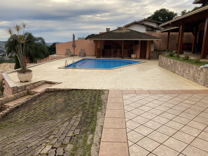 Casa à venda Novo Horizonte com 497m² e 4 quartos por R$ 1.690.000 - 1728722722-e482dca1-42e1-4ca9-9cca-7921152d6a2d.jpeg