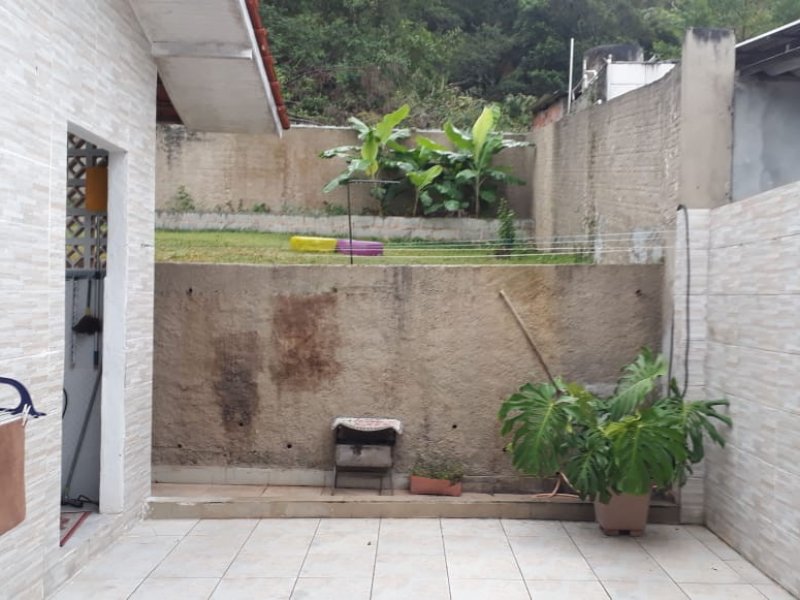 imóvel com 160m² - Jardim Janaina - Biguacu