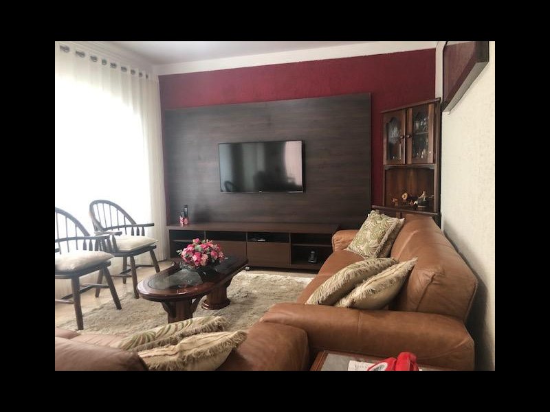 Casa à venda Vila Assunção com 201m² e 4 quartos por R$ 650.000 - 1785796443-0f72babb5eb95be78a11035d4f0b3180.jpg